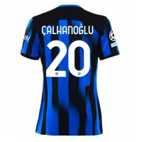 Stroje piłkarskie Inter Milan Hakan Calhanoglu #20 Koszulka Podstawowej dla damskie 2023-24 Krótki Rękaw